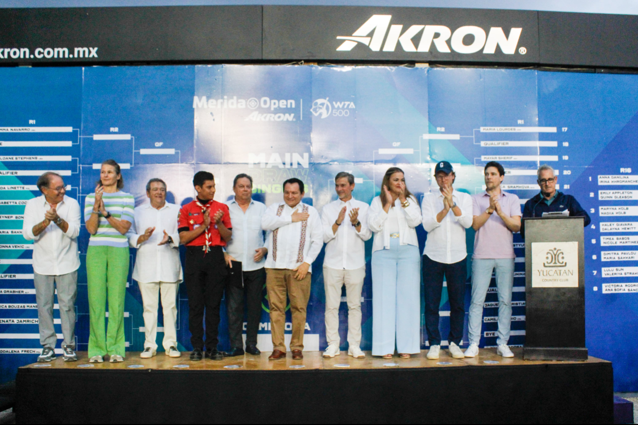 Autoridades estatales y municipales inauguraron el Mérida Open Autoridades estatales y municipales inauguraron el Mérida Open