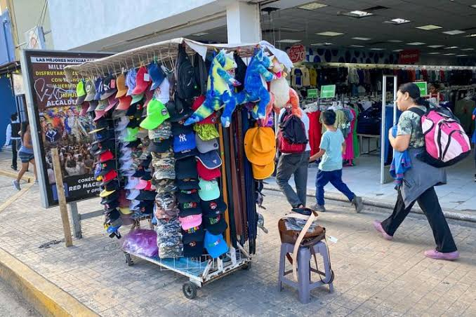 Comercio informal crece más del 50 por ciento en Chetumal