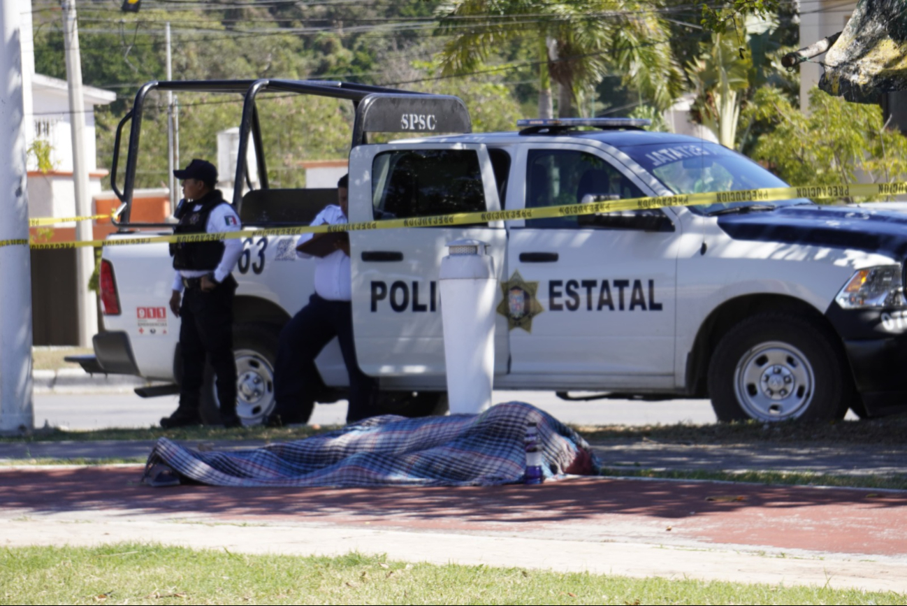 A pesar de los esfuerzos de los rescatistas no pudieron reanimarlo A pesar de los esfuerzos de los rescatistas no pudieron reanimarlo