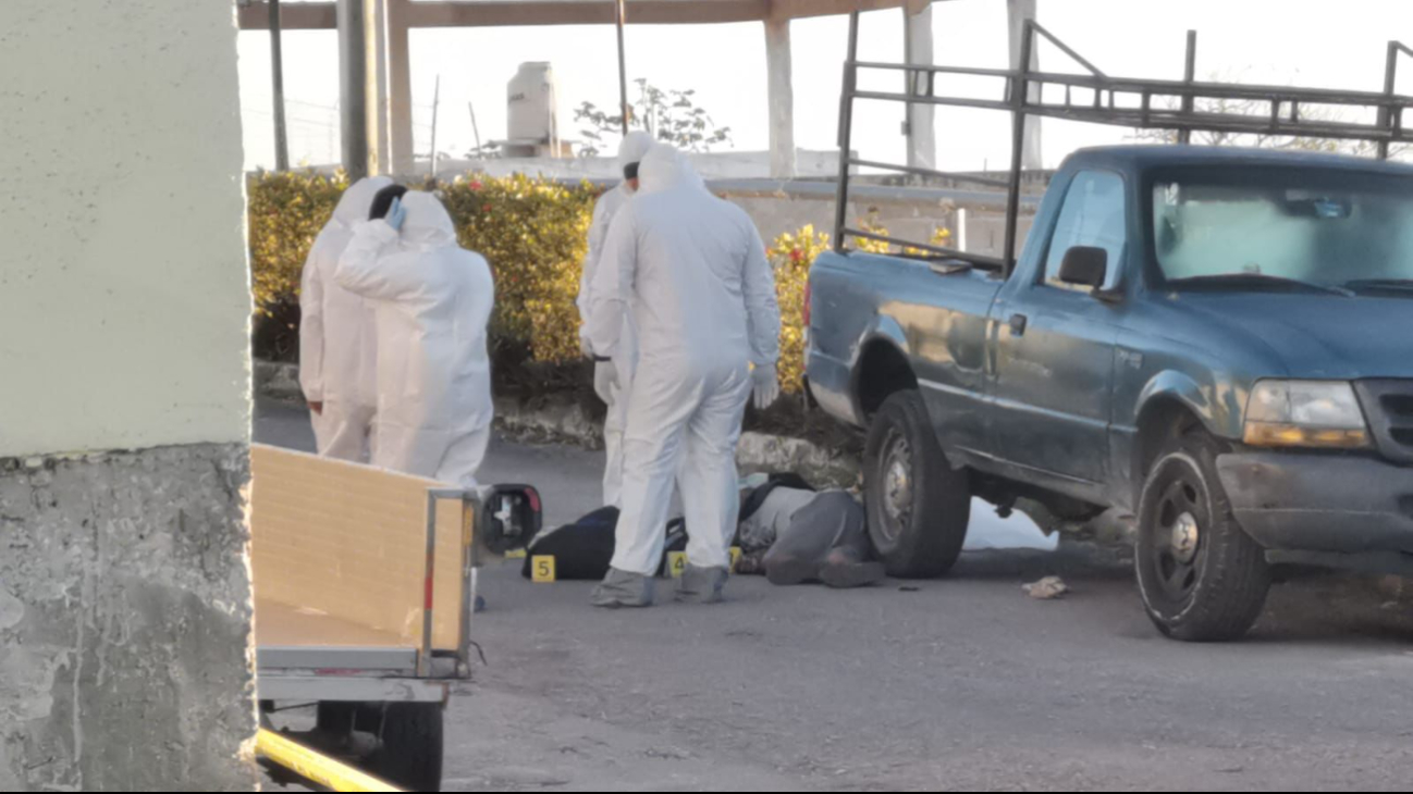 Policía Estatal y Guardia Nacional aseguran área tras hallazgo de cuerpo Policía Estatal y Guardia Nacional aseguran área tras hallazgo de cuerpo
