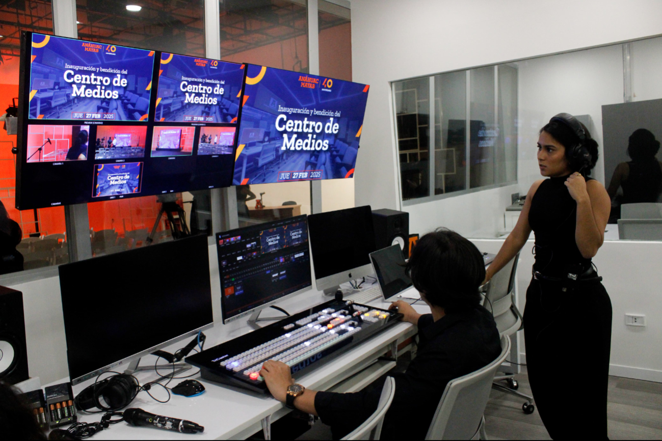 Estudiantes de la Anáhuac Mayab gozarán de un Centro de Medios más capacitado para su formación académica Estudiantes de la Anáhuac Mayab gozarán de un Centro de Medios más capacitado para su formación académica