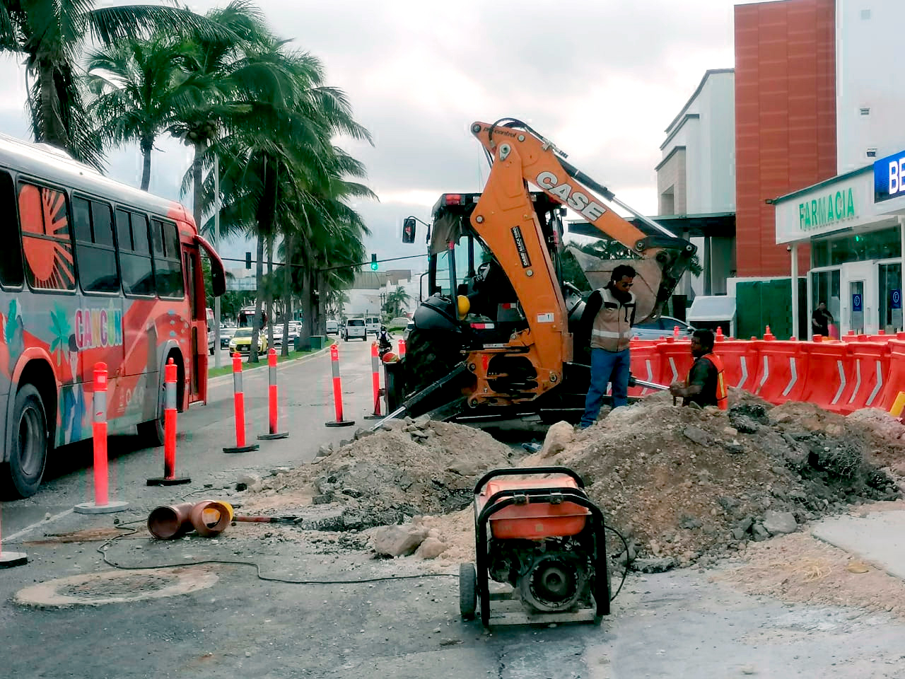 Existen múltiples quejas por tarifas elevadas y daños a la infraestructura pública. Existen múltiples quejas por tarifas elevadas y daños a la infraestructura pública.