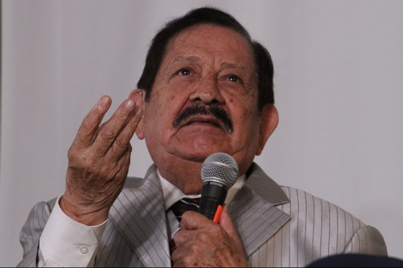 El músico mexicano no pudo despertar de terapia intensiva El músico mexicano no pudo despertar de terapia intensiva