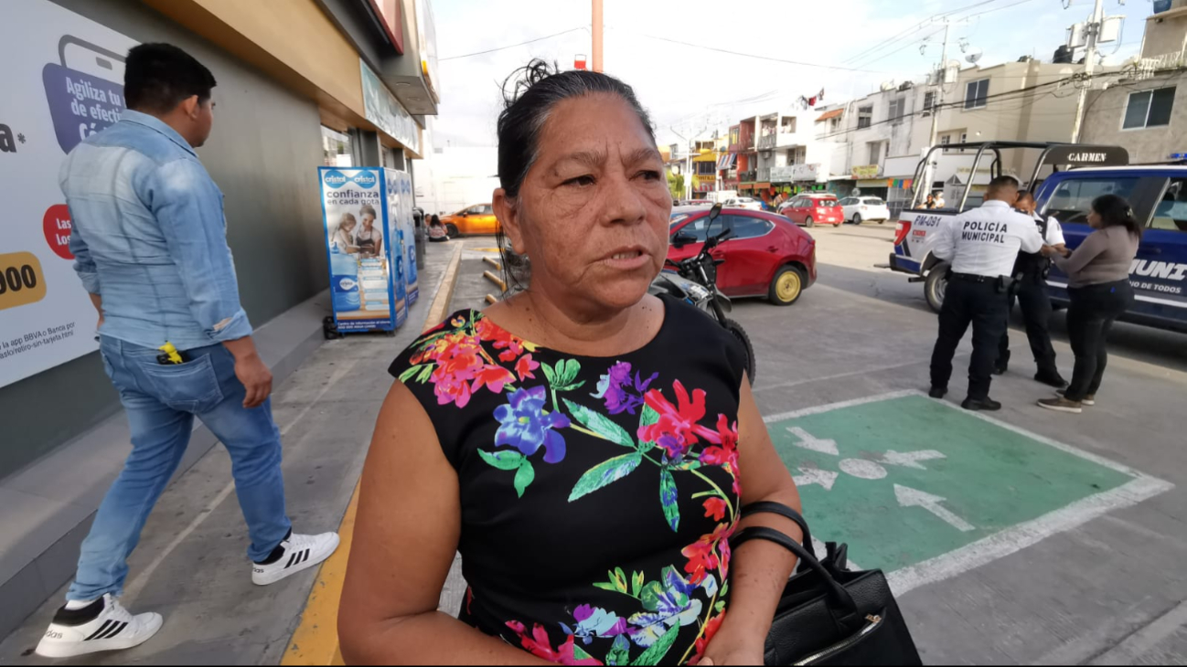 Su madre y familiares, angustiados, lo buscaron desesperadamente por varios sectores Su madre y familiares, angustiados, lo buscaron desesperadamente por varios sectores
