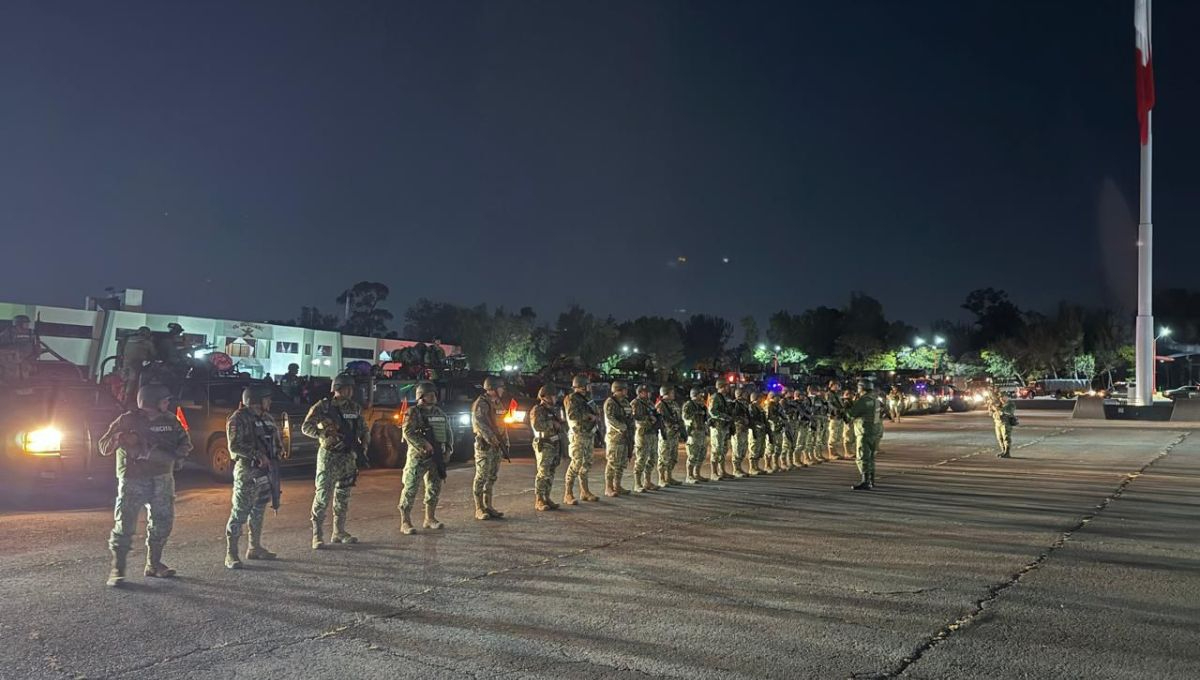 990 agentes de la Guardia Nacional (GN) fueron transportados en avión desde el sur del país a diferentes ciudades de la frontera norte 990 agentes de la Guardia Nacional (GN) fueron transportados en avión desde el sur del país a diferentes ciudades de la frontera norte