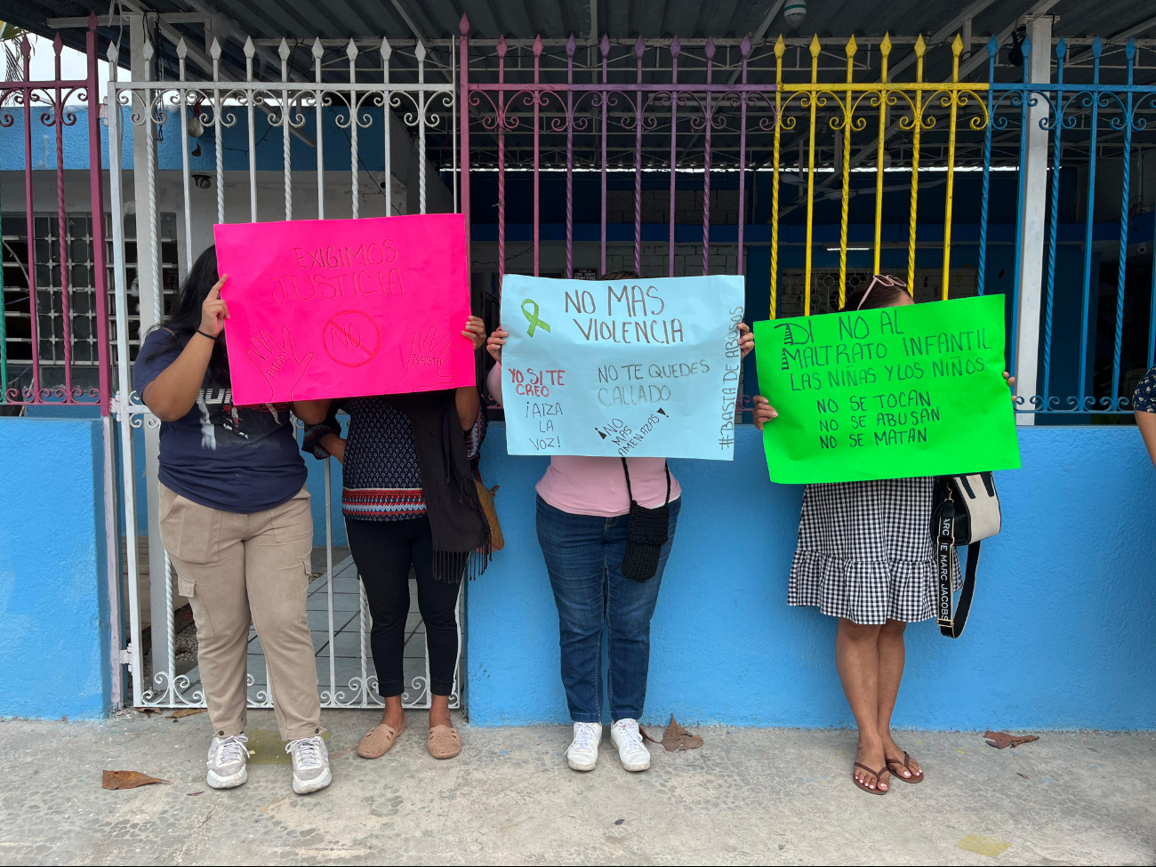 Maestros piden atención de la SEGEY por la violencia en el kínder Maestros piden atención de la SEGEY por la violencia en el kínder