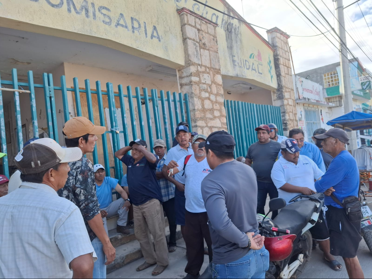 Segundo día de protesta en comisaría de Hecelchakán impide el avance de trabajos de campo de la Conafor
