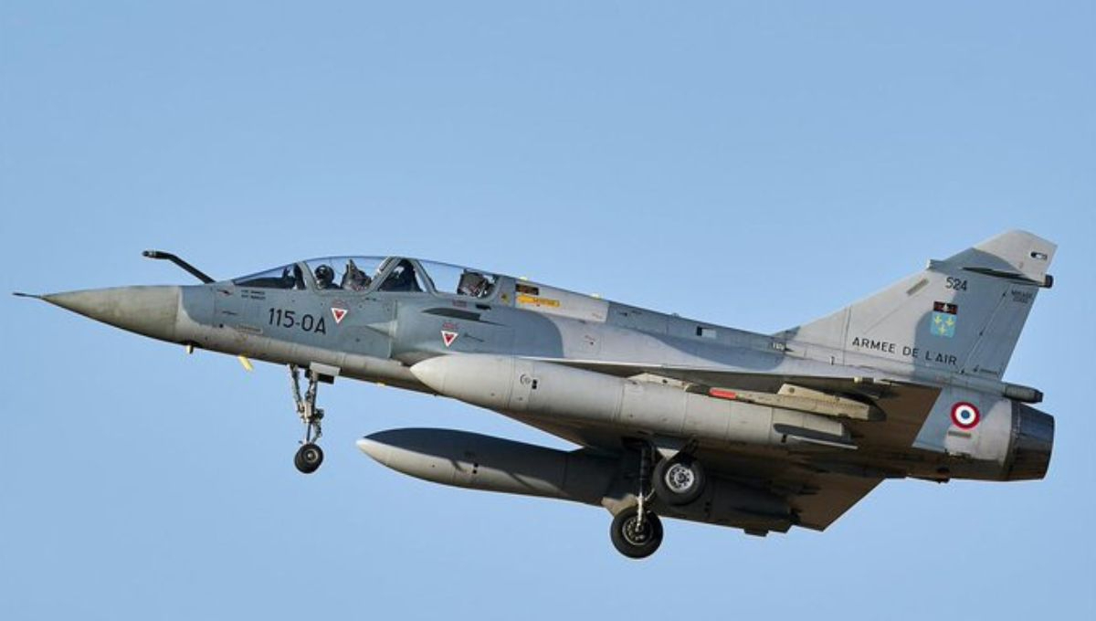 Ucrania recibe aviones Mirage 2000 y F-16 para reforzar su defensa