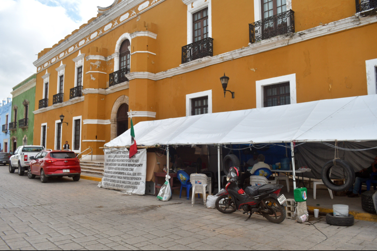 La Confederación Nacional de Organizaciones Sindicales (COS) apoya el movimiento contra los despidos injustificados en Campeche
