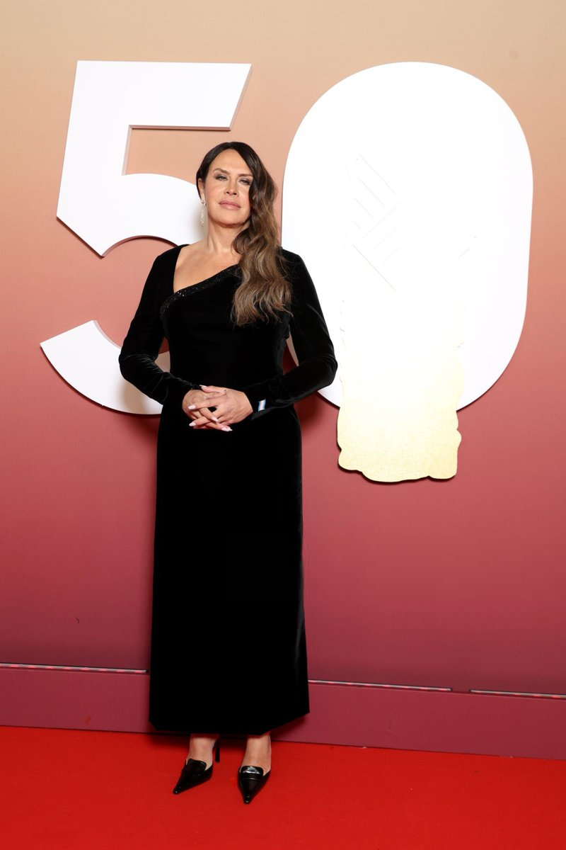 Karla en la alfombra roja previo a los Oscar Karla en la alfombra roja previo a los Oscar