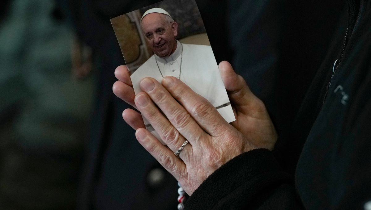 A pesar de su delicado estado de salud, el papa continúa con algunas actividades religiosas A pesar de su delicado estado de salud, el papa continúa con algunas actividades religiosas