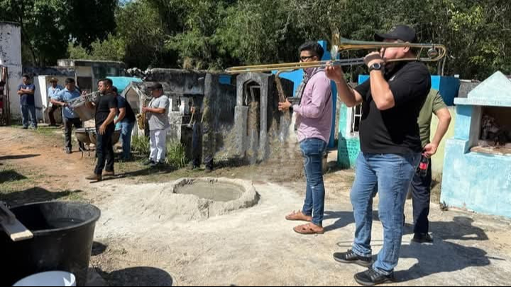 La jarana estuvo de luto todo el fin de semana tras el fallecimiento de uno de sus mejores exponentes La jarana estuvo de luto todo el fin de semana tras el fallecimiento de uno de sus mejores exponentes
