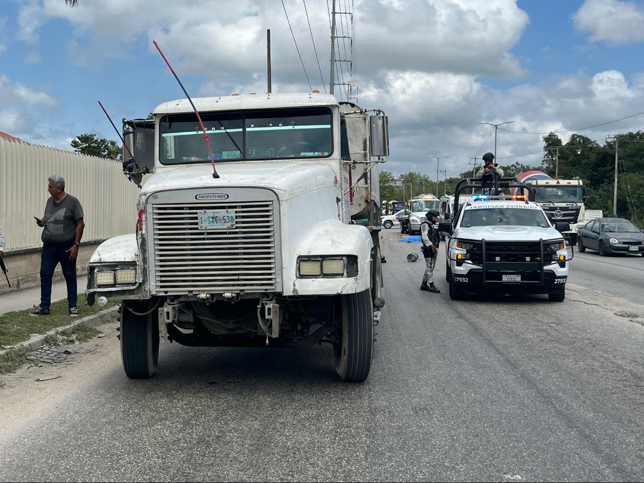 Muere motociclista arrollado Muere motociclista arrollado