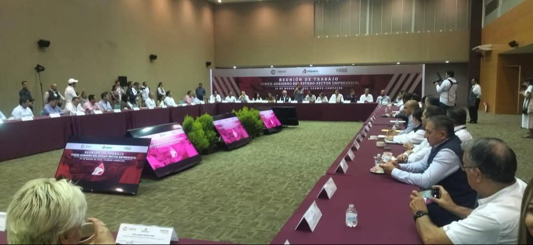 PEMEX pagará más de 11 mil millones de pesos a proveedores en Campeche. PEMEX pagará más de 11 mil millones de pesos a proveedores en Campeche.