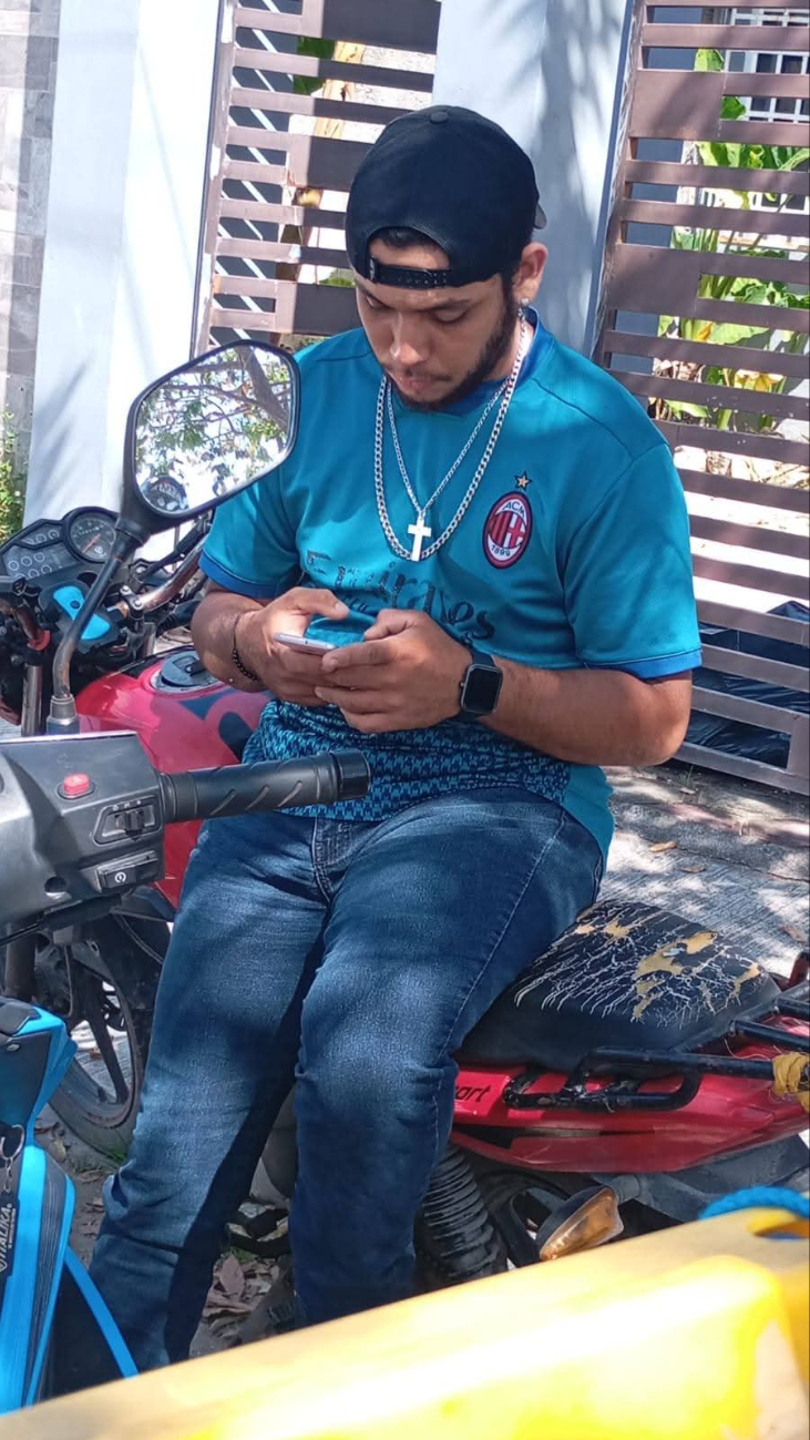 El detenido fue señalado de robar más de 3 mil pesos. El detenido fue señalado de robar más de 3 mil pesos.