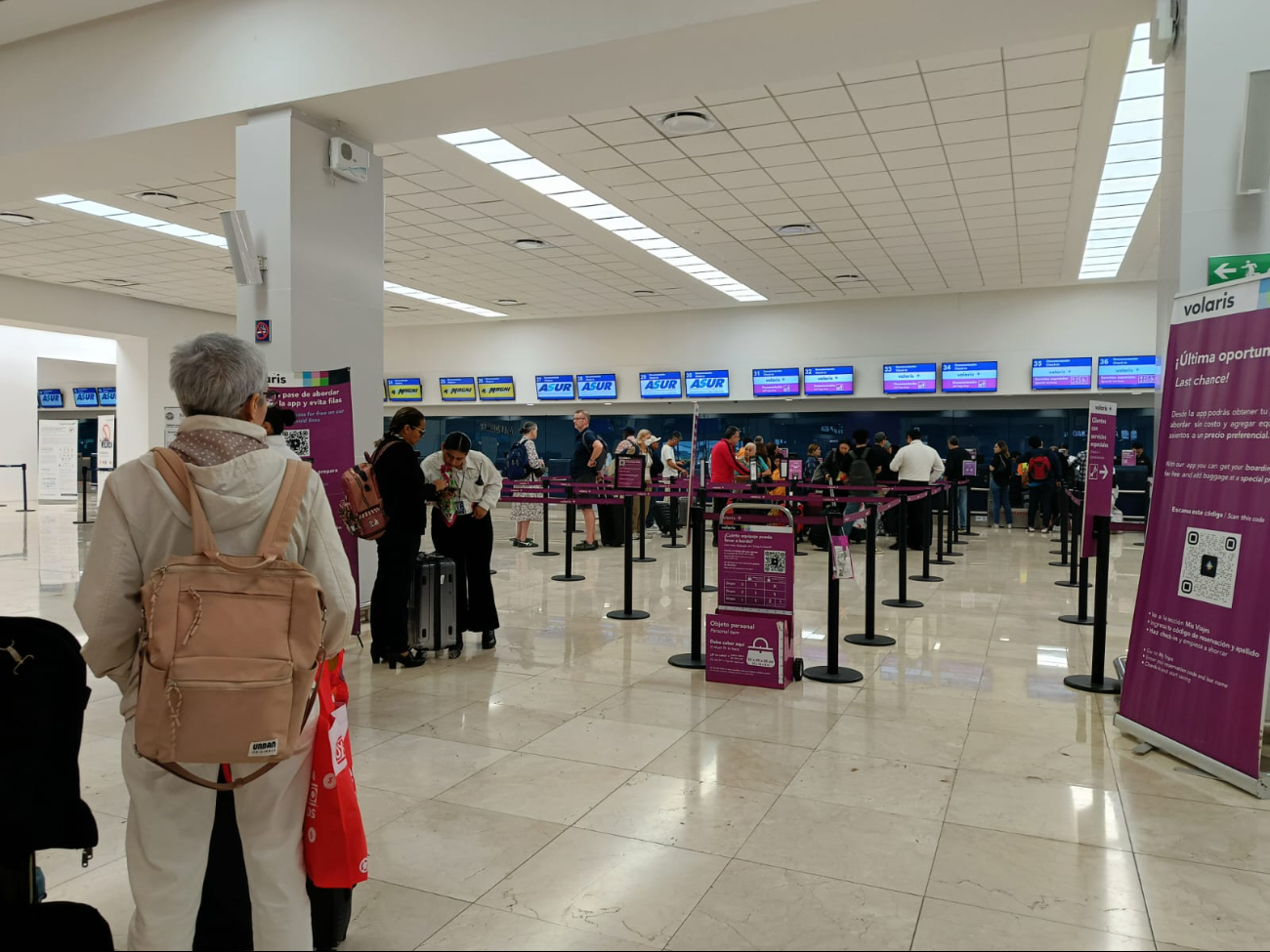 Hay afluencia regular de pasajeros en el aeropuerto de Mérida Hay afluencia regular de pasajeros en el aeropuerto de Mérida