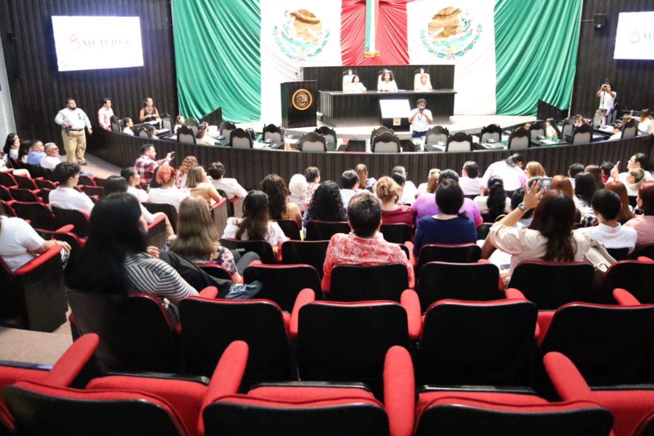 Temas como la separación entre madres e hijos fueron abarcados. Temas como la separación entre madres e hijos fueron abarcados.