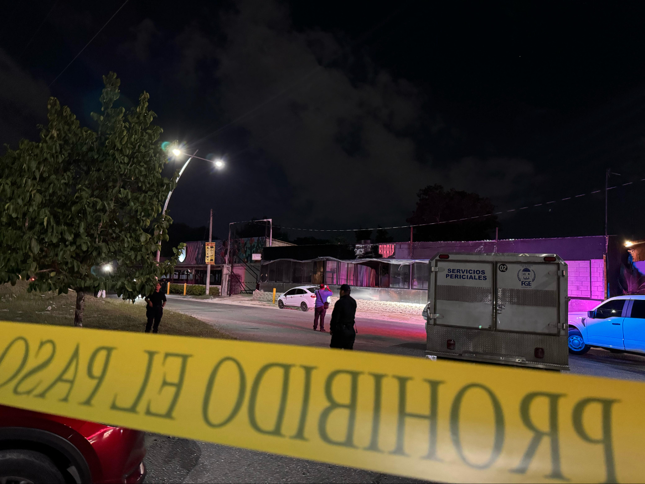 El ataque se dio afuera de un bar ubicado en la supermanzana 311 de la avenida Huayacán El ataque se dio afuera de un bar ubicado en la supermanzana 311 de la avenida Huayacán