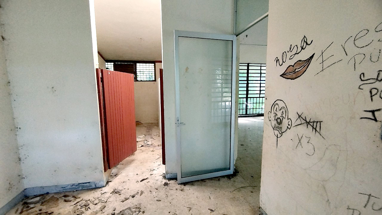 Los albergues de Gavilanes, La Esperanza, La Presumida y Dziuché fueron clausurados entre los años 2000 y 2021 debido a conflictos Los albergues de Gavilanes, La Esperanza, La Presumida y Dziuché fueron clausurados entre los años 2000 y 2021 debido a conflictos