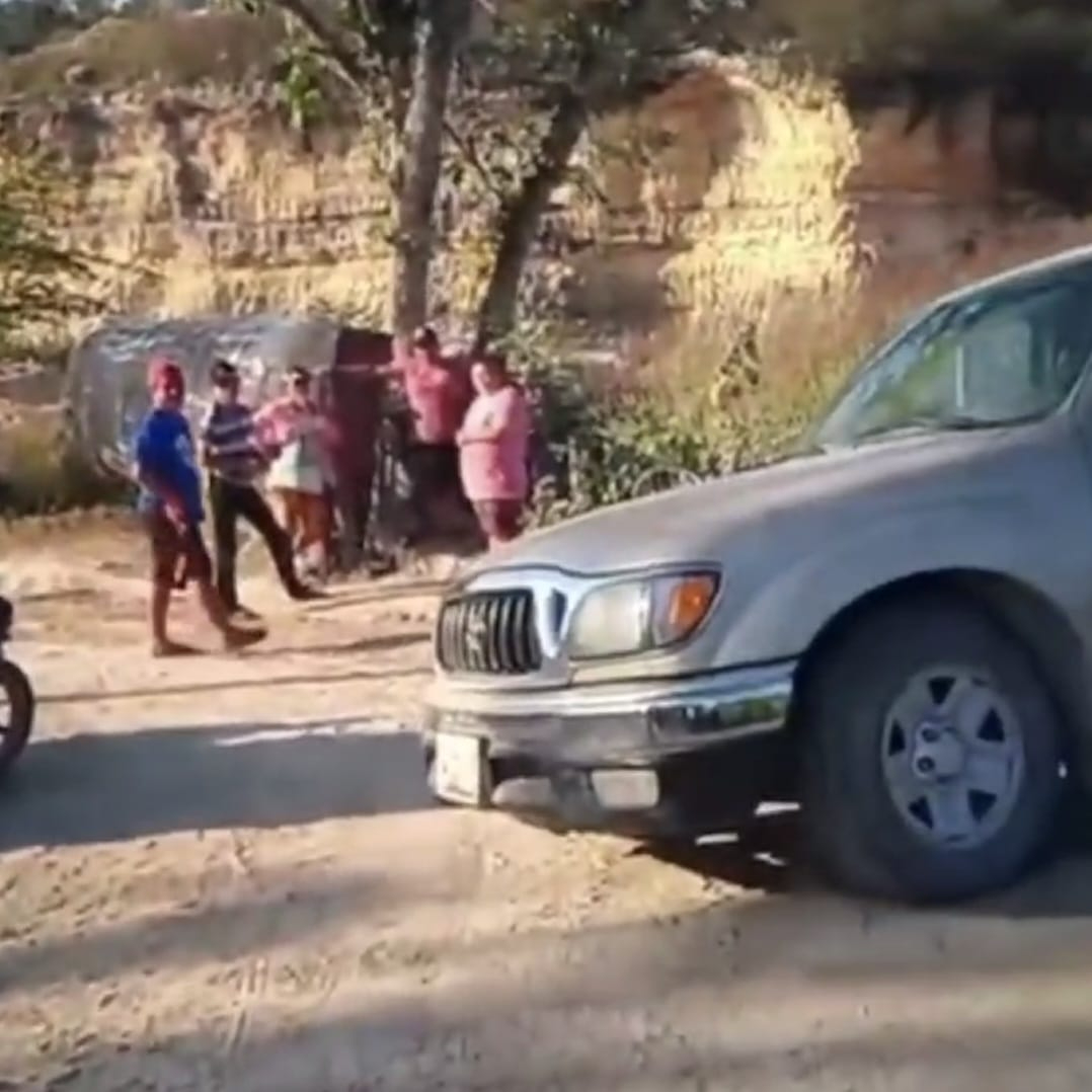 Los pobladores culpan al tránsito frecuente y al exceso de velocidad de vehículos de carga en zonas cercanas Los pobladores culpan al tránsito frecuente y al exceso de velocidad de vehículos de carga en zonas cercanas