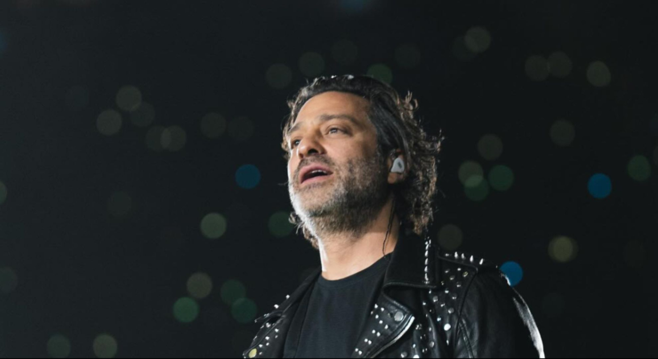 Ari Borovoy confirma que sufrió una traición por parte de sus compañeros de OV7 Ari Borovoy confirma que sufrió una traición por parte de sus compañeros de OV7