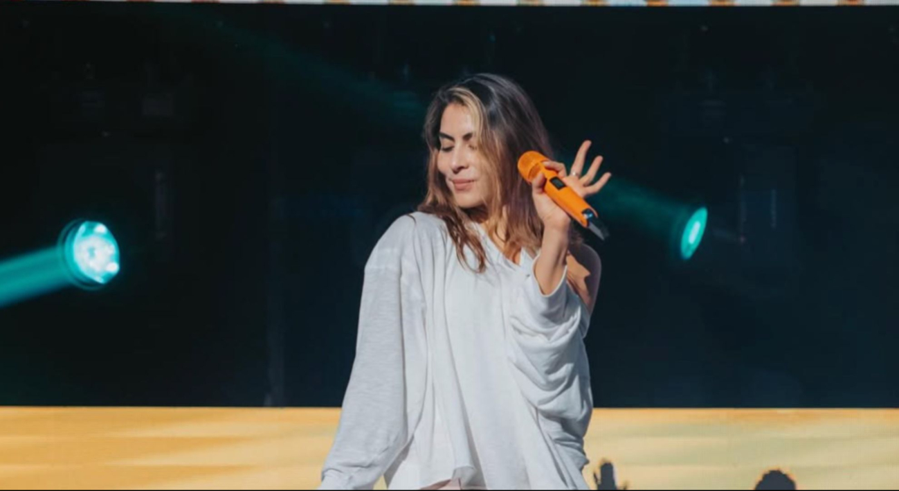 María León sorprendió a us fans al revelar que su primer amor fue Emmanuel María León sorprendió a us fans al revelar que su primer amor fue Emmanuel