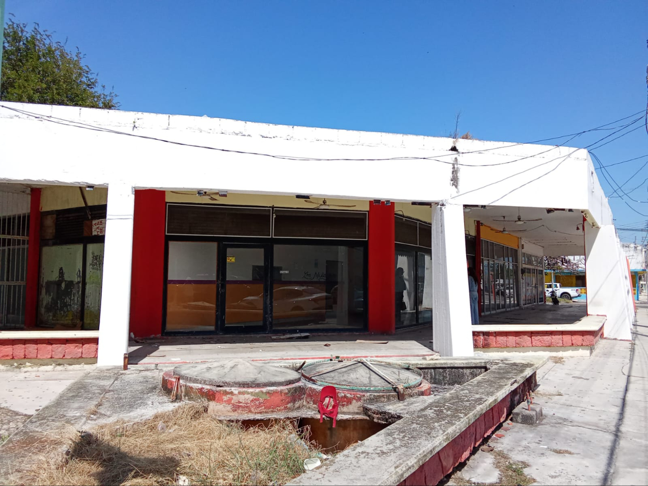 Construirán plaza comercial en antiguo Centro Cultural Universitario de Chetumal