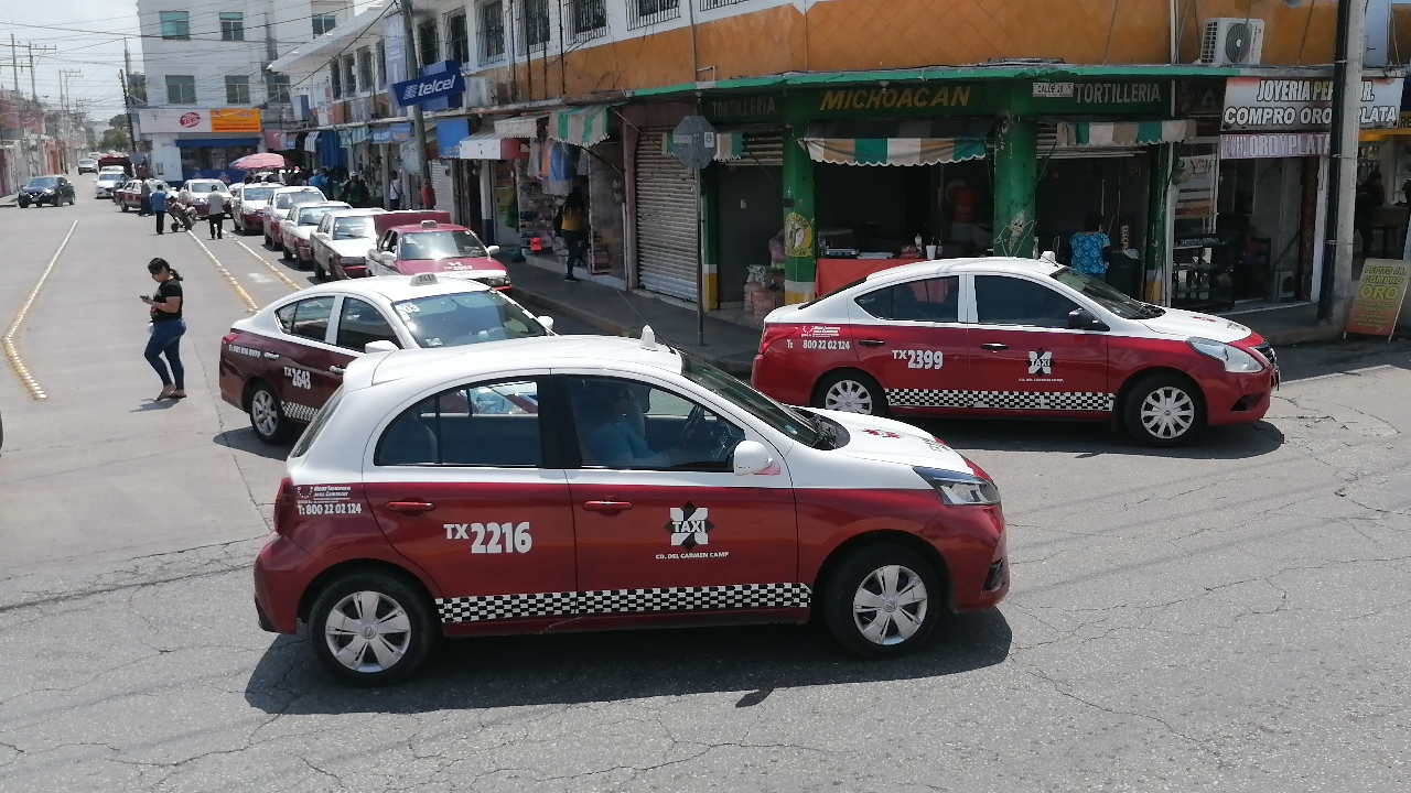 Taxistas de Campeche no ven con malos ojos la entrada de plataformas digitales Taxistas de Campeche no ven con malos ojos la entrada de plataformas digitales