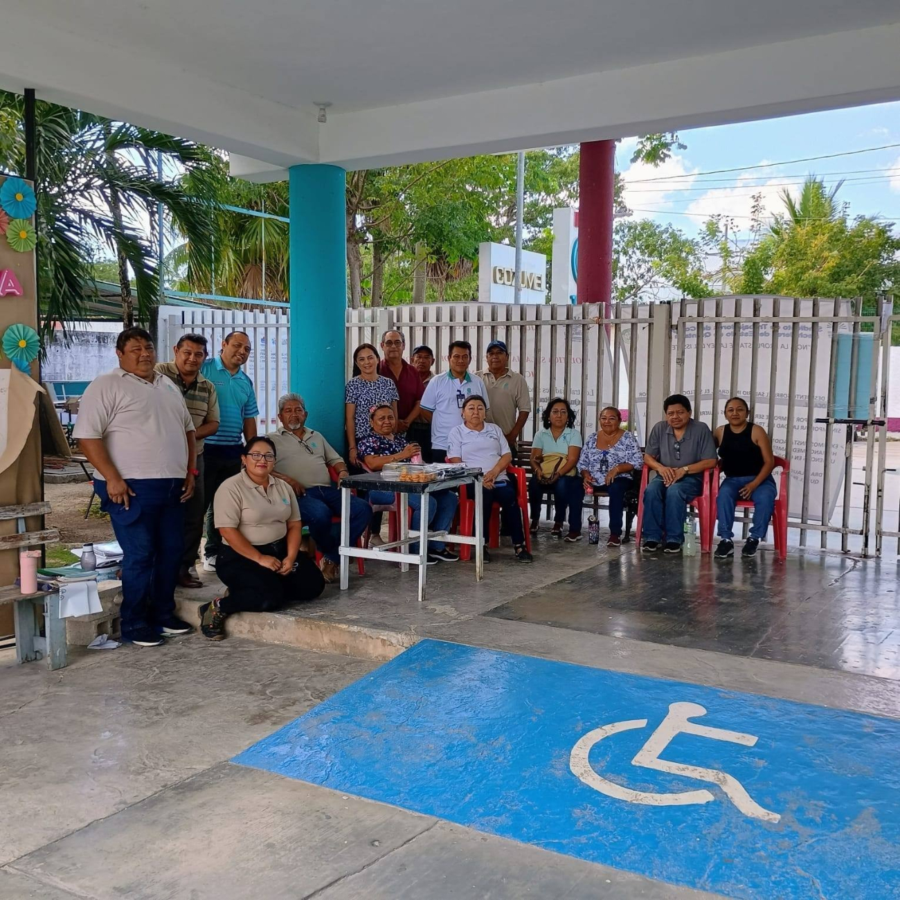 Profesores de Colegios de Bachilleres continúan dando clases en Quintana Roo Profesores de Colegios de Bachilleres continúan dando clases en Quintana Roo