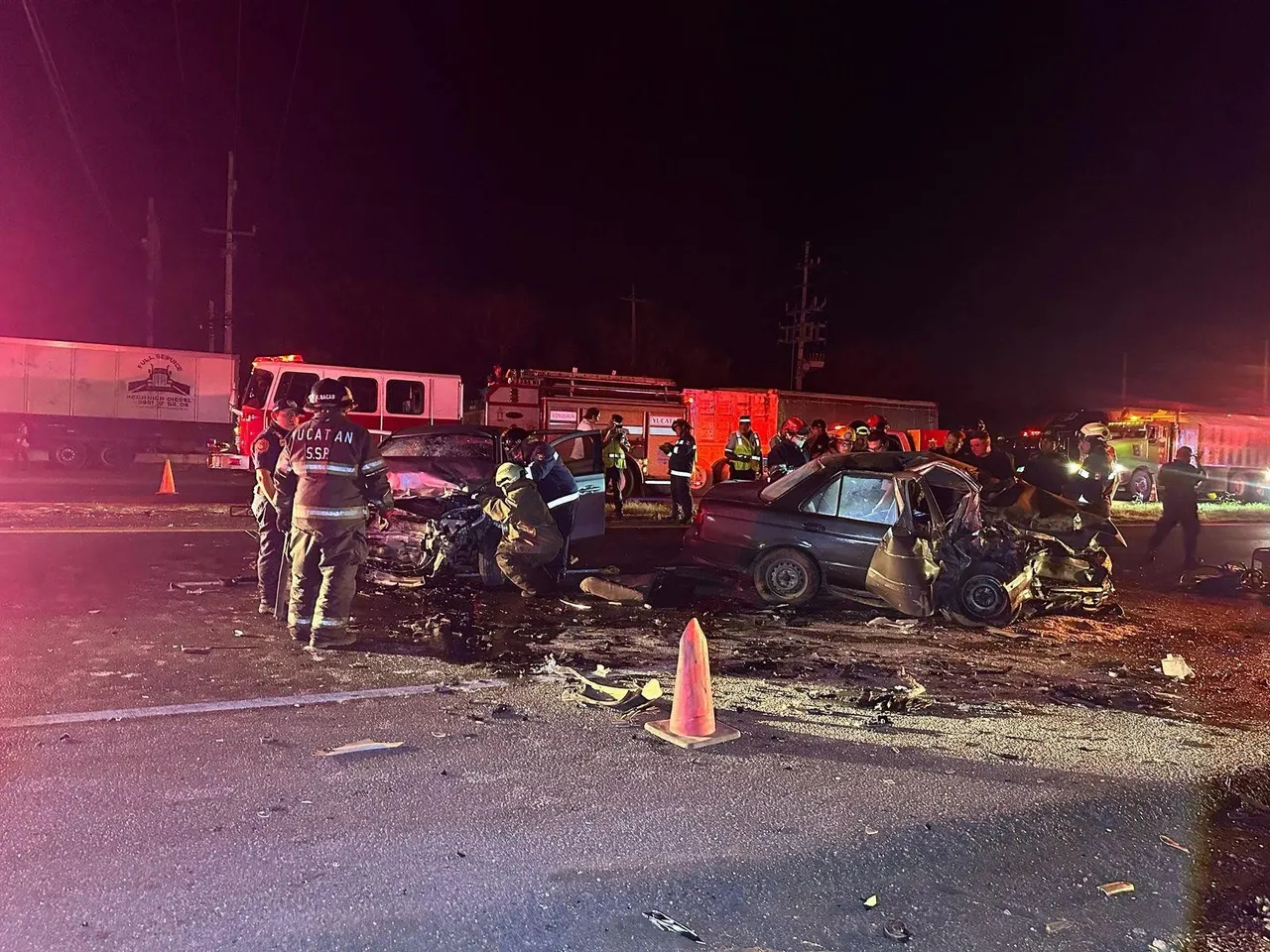 De Seyé y Acanceh, las tres víctimas del accidente en la vía Mérida-Valladolid