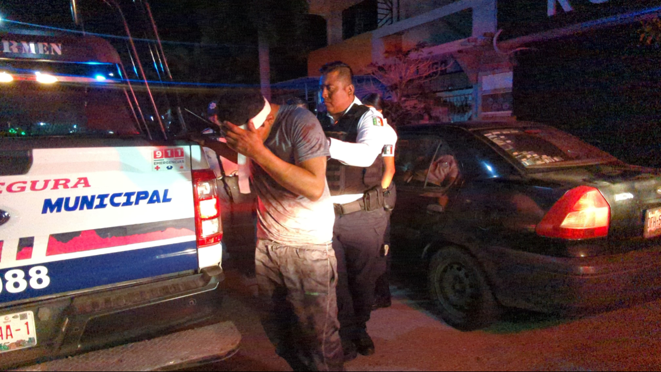Aunque sufrió heridas graves, el individuo fue entregado a las autoridades Aunque sufrió heridas graves, el individuo fue entregado a las autoridades