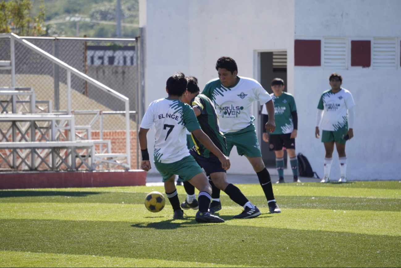 Campeones imbatibles y resultados contundentes en la Liga de Medios
