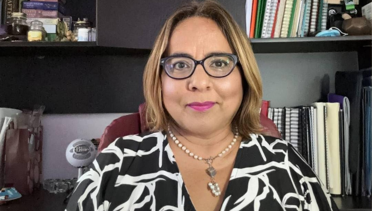 Verónica Moyano Acuña cuenta con una maestría en Psicología Jurídica y dos doctorados