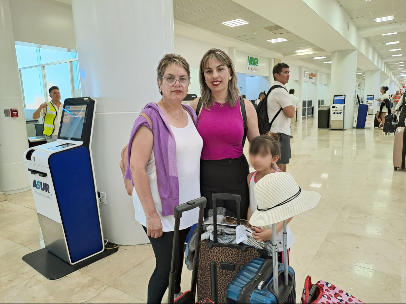 Este fue el primer viaje que realizan juntas como familia, por lo que fue inolvidable Este fue el primer viaje que realizan juntas como familia, por lo que fue inolvidable