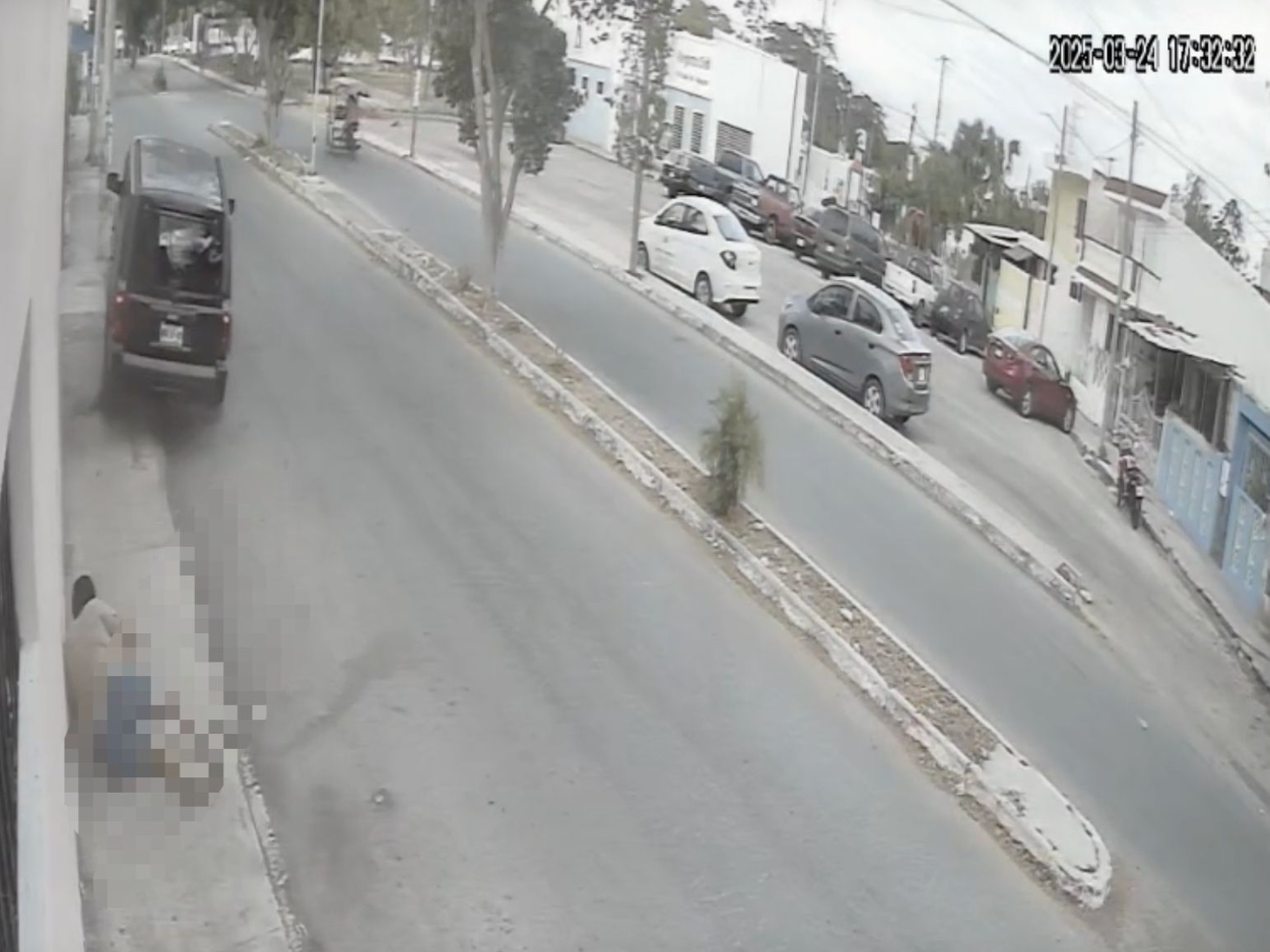 Se presume que el tema se deriva a viejas rencillas Se presume que el tema se deriva a viejas rencillas