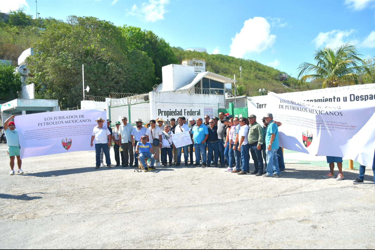 Base de Pemex en Lerma, escenario de protesta por derechos laborales