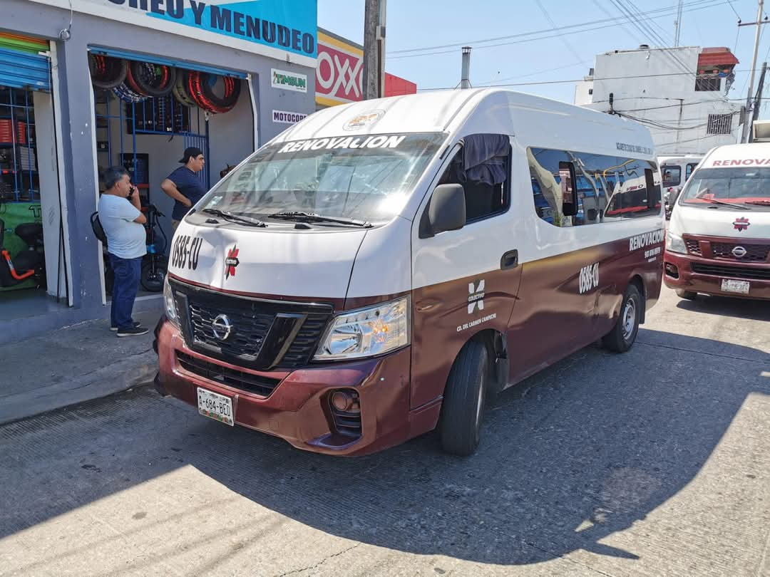 El gremio reclamante lleva una lucha de ocho años contra la autoridad del Transporte, a la que acusan de contubernio para hacer legal lo que califican de despojo El gremio reclamante lleva una lucha de ocho años contra la autoridad del Transporte, a la que acusan de contubernio para hacer legal lo que califican de despojo