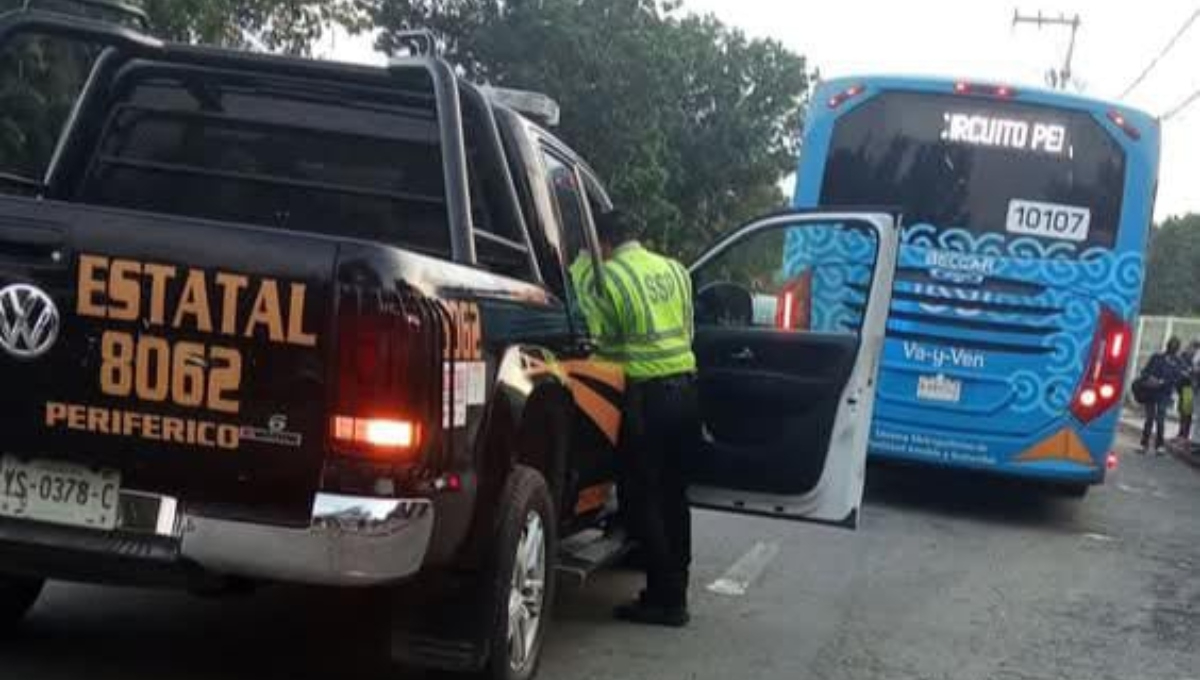 Puerta de un  Va y Ven aplasta a una joven al Sur de Mérida