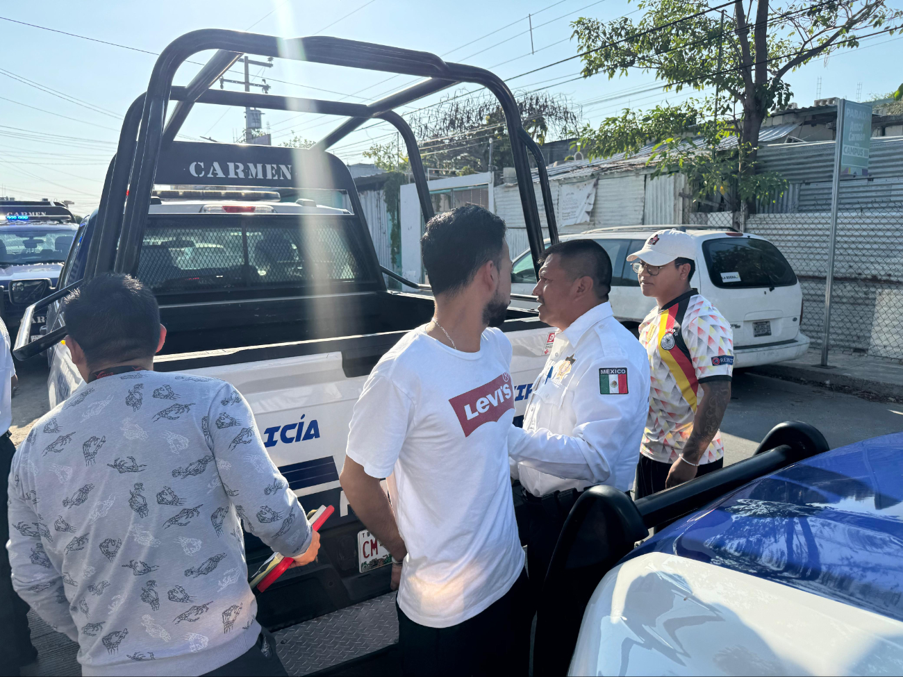 Detienen en Campeche a conductor ebrio, tras chocar y tratar de escapar 