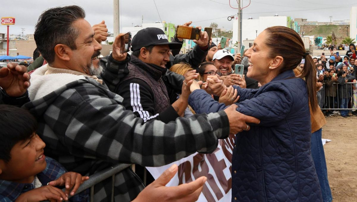 En Baja California, la presidenta Claudia Sheinbaum anunció la construcción de dos mil 40 viviendas destinadas a familias de bajos ingresos En Baja California, la presidenta Claudia Sheinbaum anunció la construcción de dos mil 40 viviendas destinadas a familias de bajos ingresos