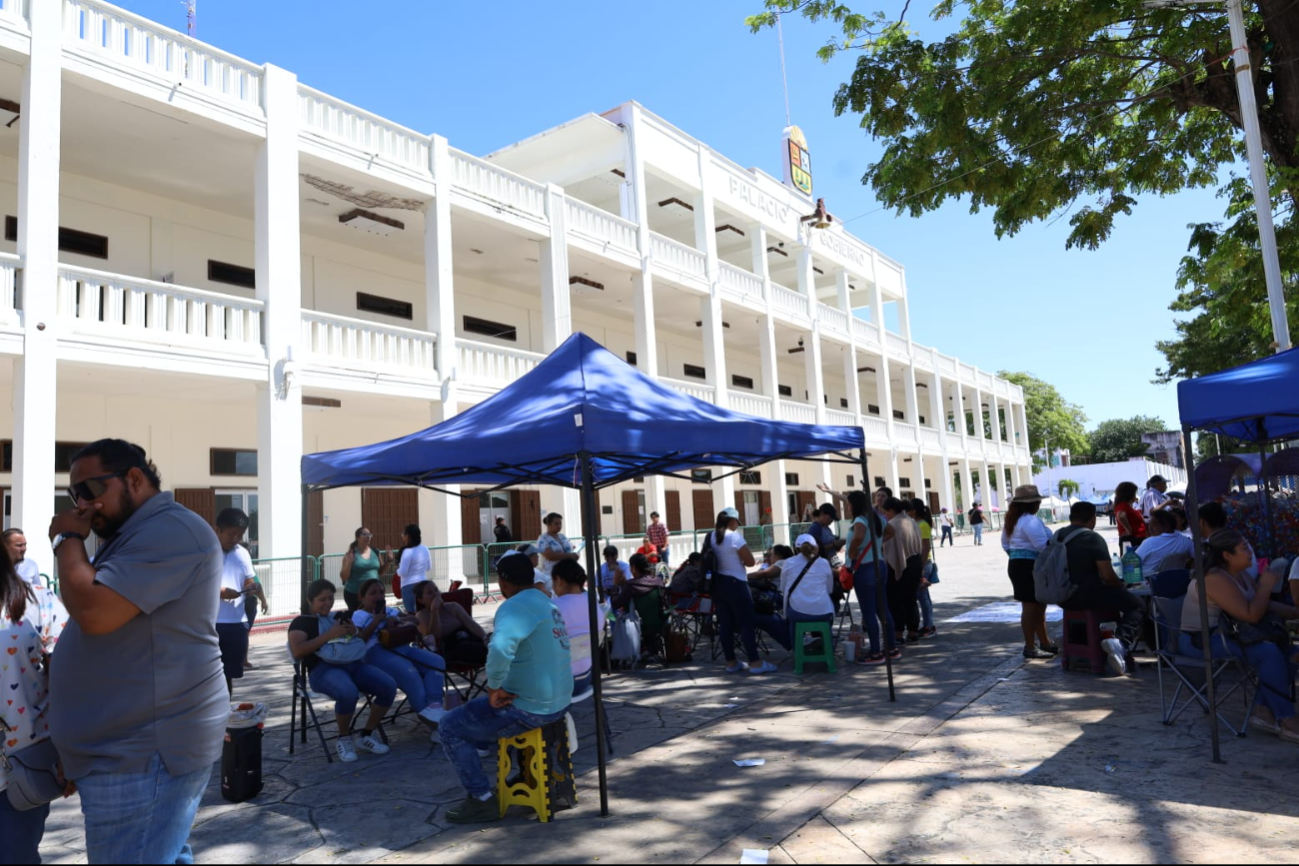 Paro indefinido de clases sigue preocupando a padres de familia de Quintana Roo