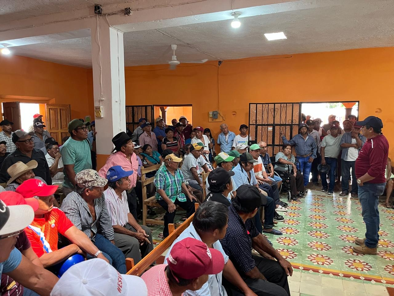 Ejidatarios de la Ciudad de Reyes dan una parcela a la Segey para la construcción de una escuela Ejidatarios de la Ciudad de Reyes dan una parcela a la Segey para la construcción de una escuela