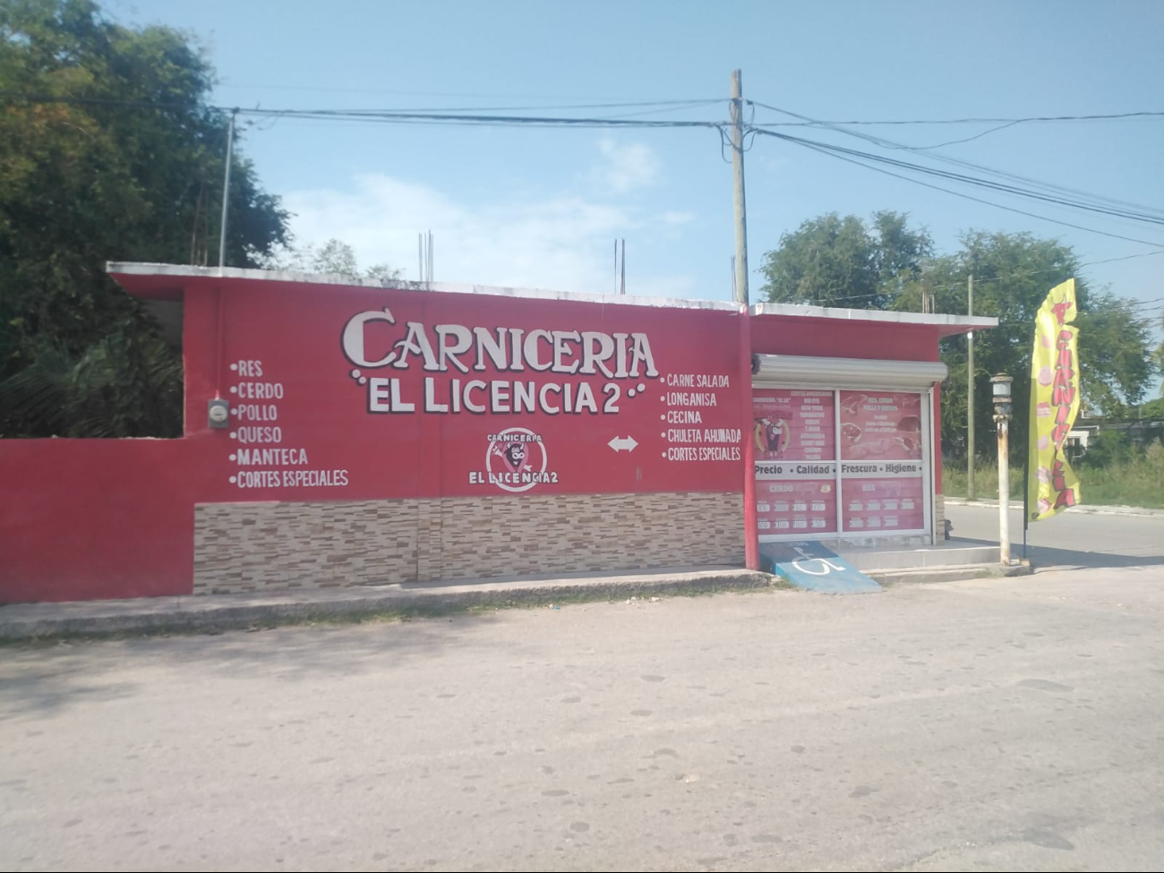 Asaltan carnicería Asaltan carnicería