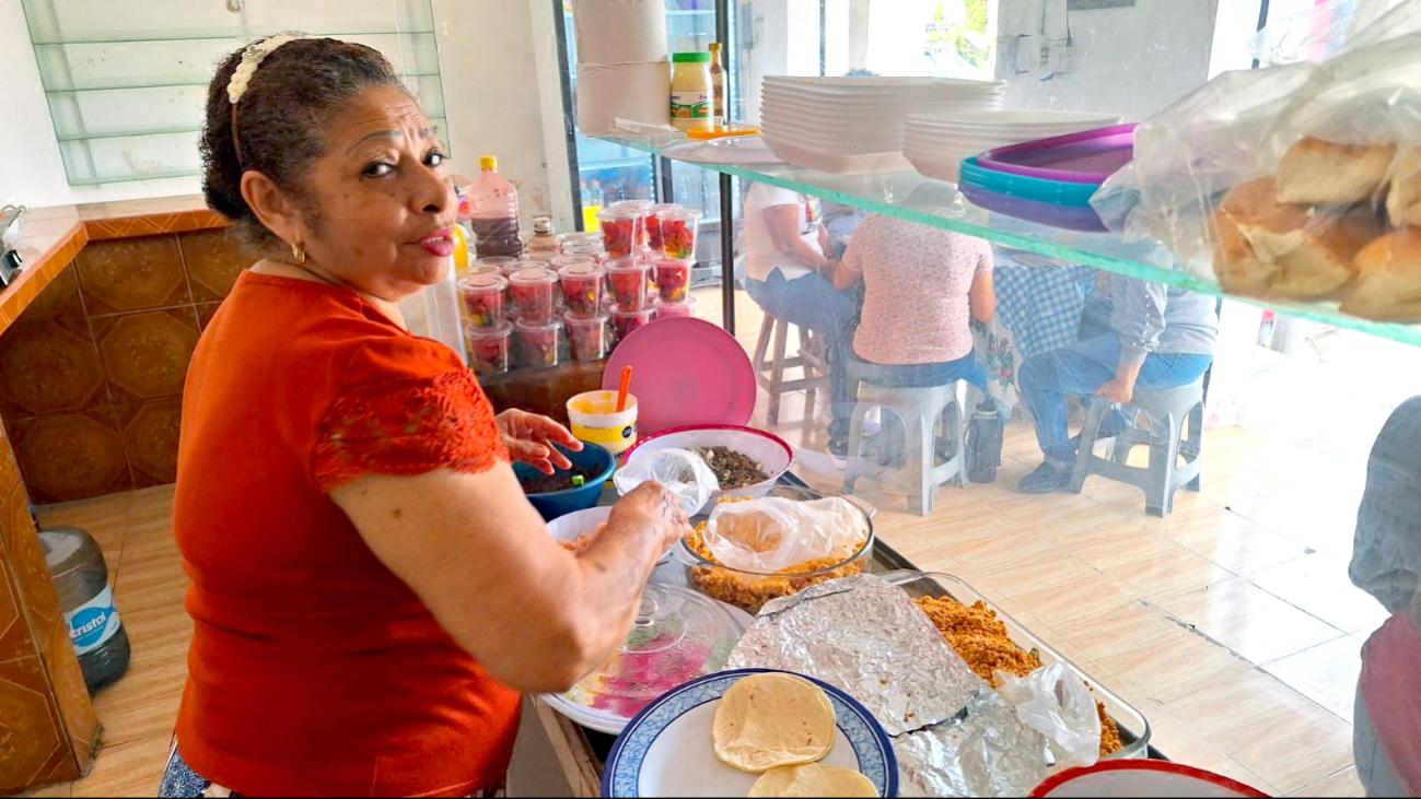 Reflejo de esfuerzo y dedicación: Historia de una mujer emprendedora de la zona maya