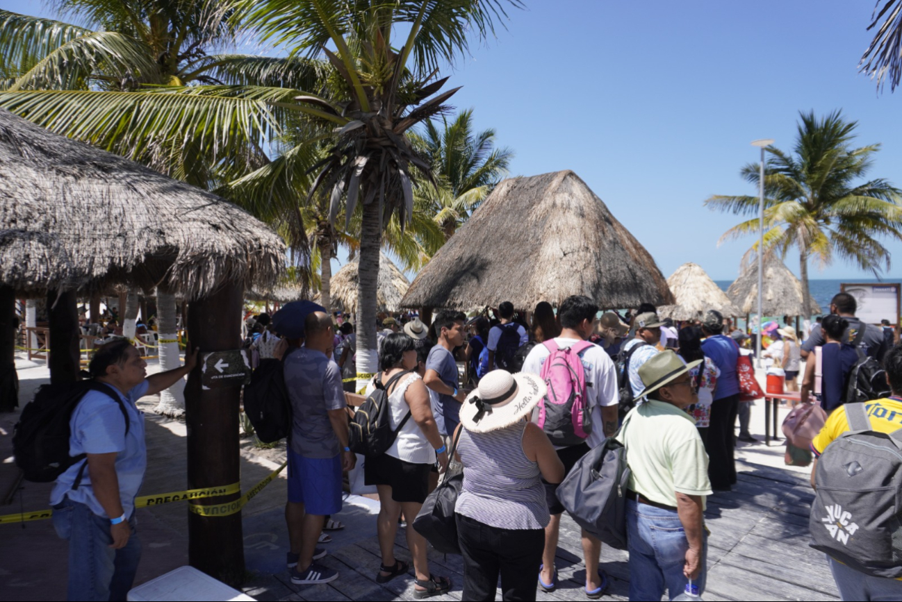 Playa Bonita en Campeche es de las más abarrotadas en Cuaresma Playa Bonita en Campeche es de las más abarrotadas en Cuaresma