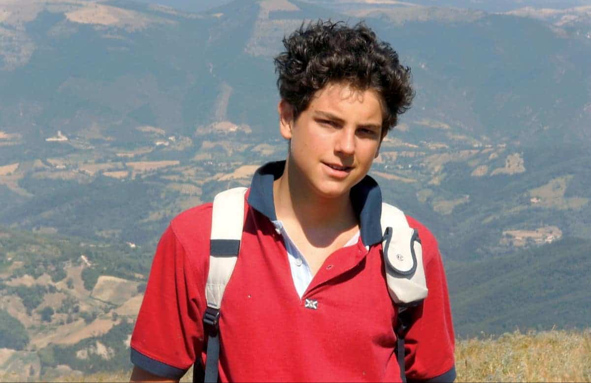 Carlo Acutis, el joven que evangelizó por internet y será Santo