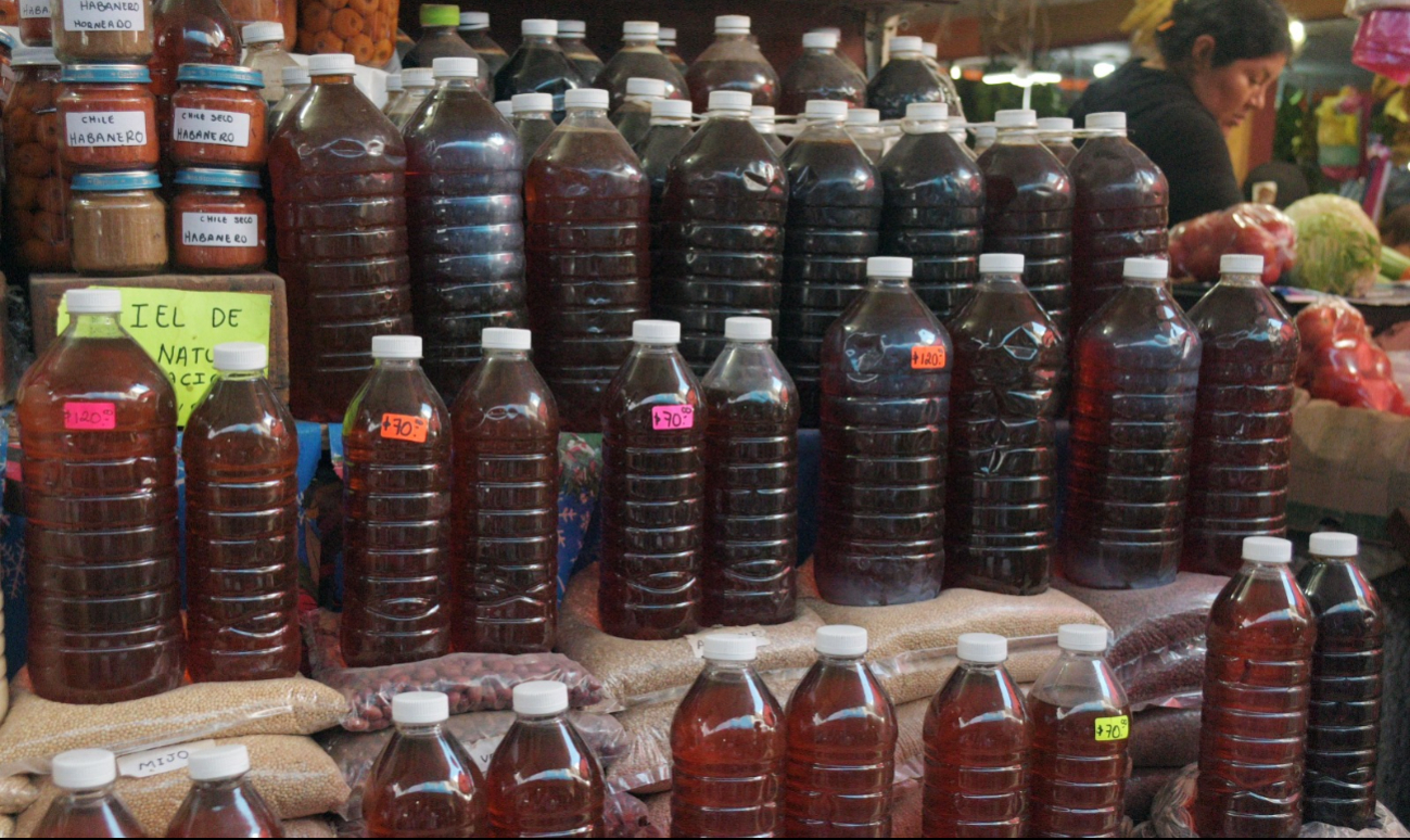 Miel campechana cae hasta 30 mil pesos por tonelada por rumores de glifosato Miel campechana cae hasta 30 mil pesos por tonelada por rumores de glifosato