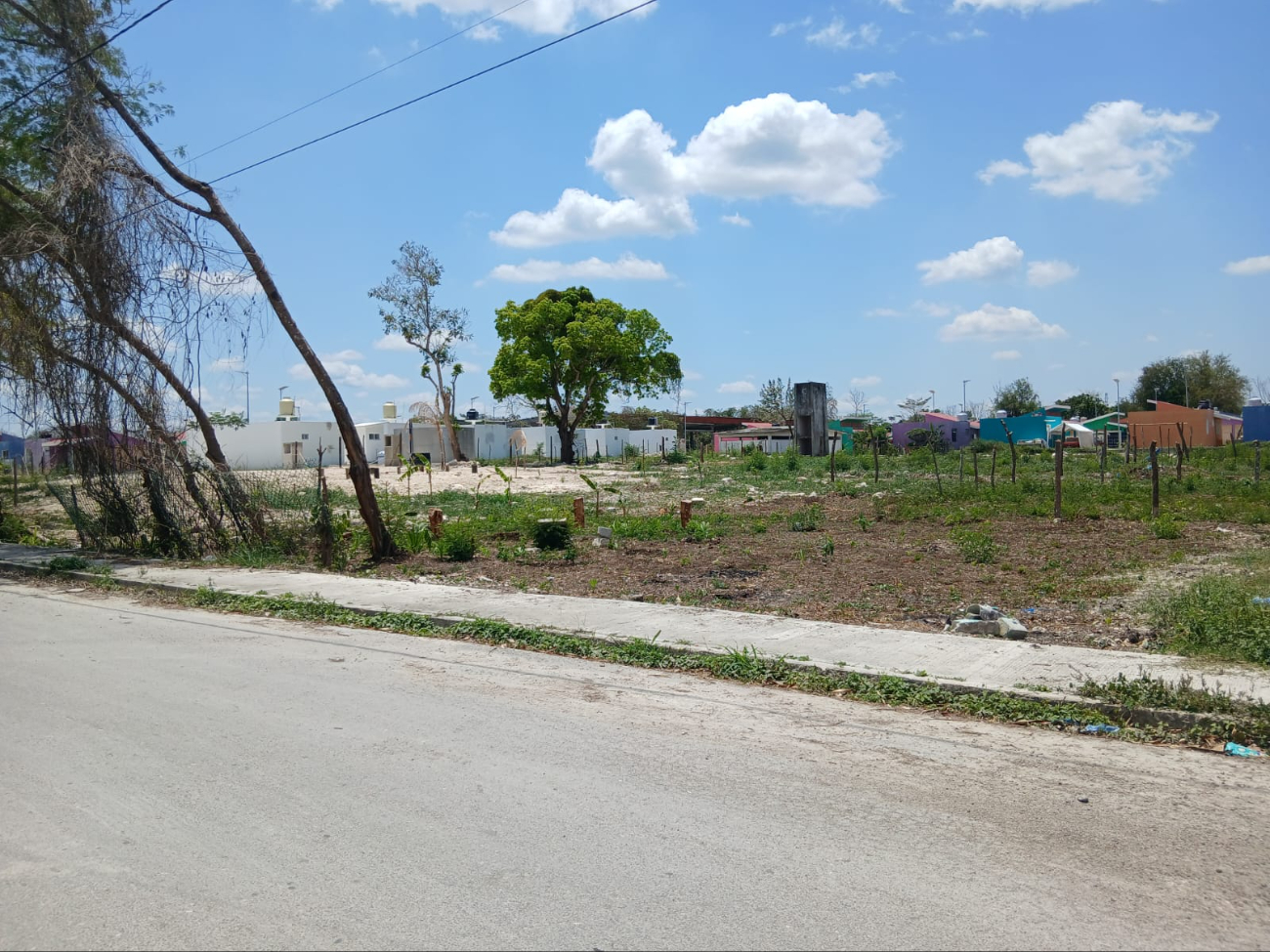 Construyen casas irregulares en zona federal; vecinos piden intervención Construyen casas irregulares en zona federal; vecinos piden intervención