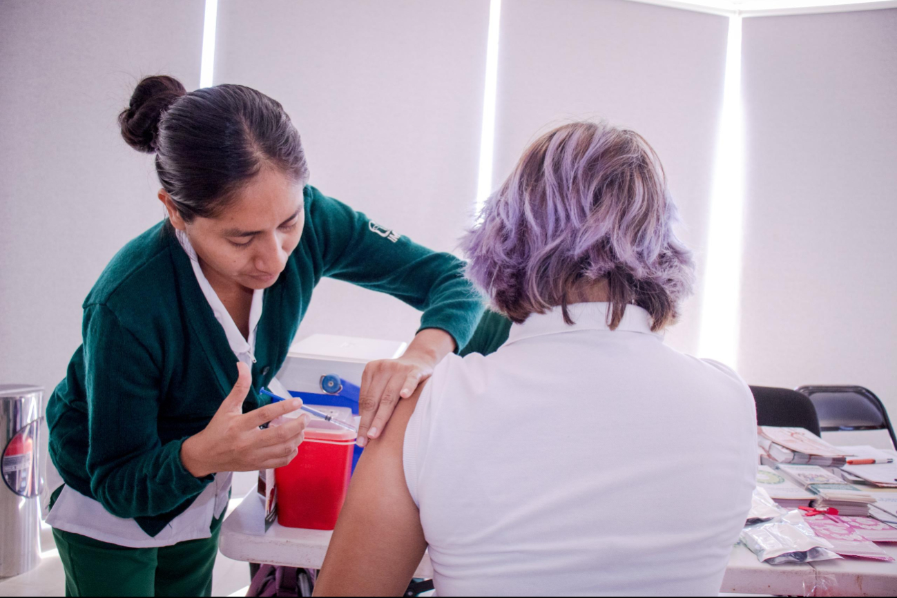Las Unidades de Medicina Familiar (UMF) número 12 en Santa Isabel y número 13 en Ciudad Concordia ofrecen las dosis Las Unidades de Medicina Familiar (UMF) número 12 en Santa Isabel y número 13 en Ciudad Concordia ofrecen las dosis