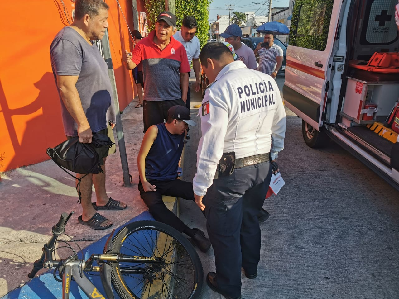 Los familiares de la víctima presentarán la denuncia formal ante las autoridades. Los familiares de la víctima presentarán la denuncia formal ante las autoridades.